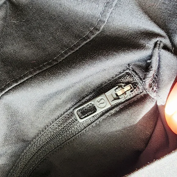 LULULEMON ABC Pant Slim DESIGNED FOR ON THE MOVE MEN SIZE 38 WATER RESISTANT - Picture 10 of 16